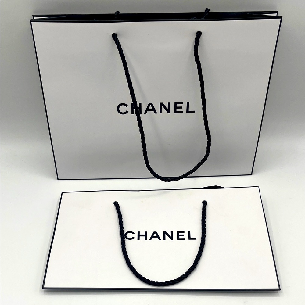 Chanel Gift Bag Bundle 2x View 3